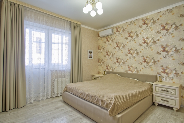 
   Продам 3-комнатную, 84 м², Архитектора Петина ул

. Фото 5.