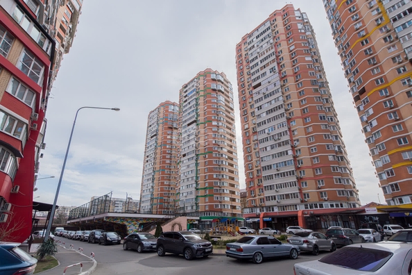 
   Продам 2-комнатную, 48.9 м², Таманская ул, 153/2

. Фото 23.