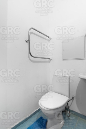 
   Продам 2-комнатную, 44 м², Вишневый пер, 85б

. Фото 11.