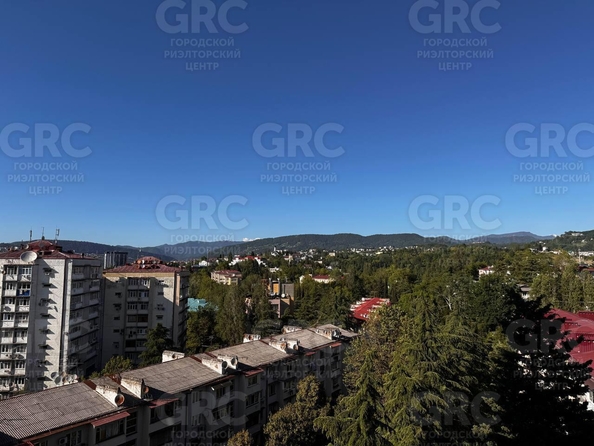 
  Продается 2-комн. квартира, 82.2 м², Туапсинская ул, д. 19
. Фото 7.