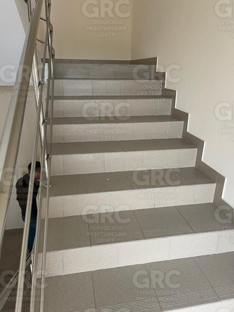 
  Продается 2-комн. квартира, 82.2 м², Туапсинская ул, д. 19
. Фото 35.