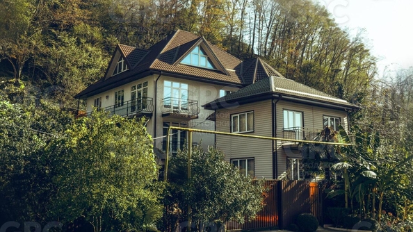 
   Продам дом, 340 м², Сочи

. Фото 3.