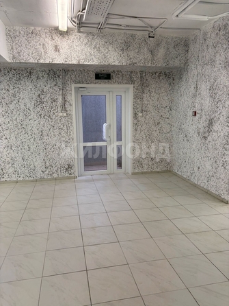 
  Продается универсальное помещение, 400 м², Петра Метальникова ул
. Фото 5.