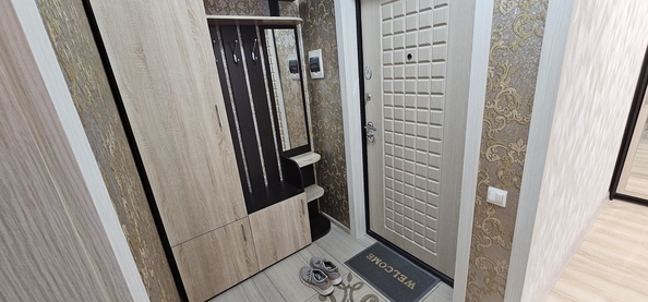 
   Продам 1-комнатную, 43 м², Парковая ул, 64Ак8

. Фото 2.