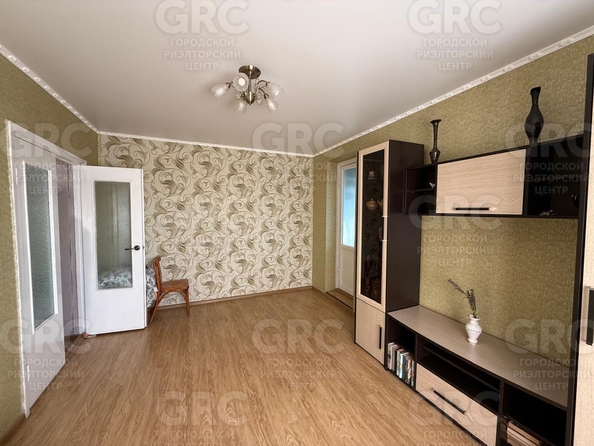 
   Продам 2-комнатную, 56.5 м², Молокова ул, 24

. Фото 18.