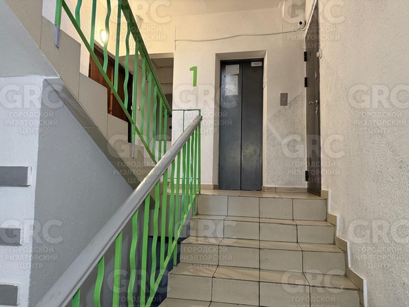 
   Продам 2-комнатную, 56.5 м², Молокова ул, 24

. Фото 24.