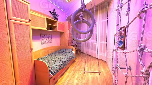 
   Продам 2-комнатную, 43 м², Водораздельная ул, 12

. Фото 10.