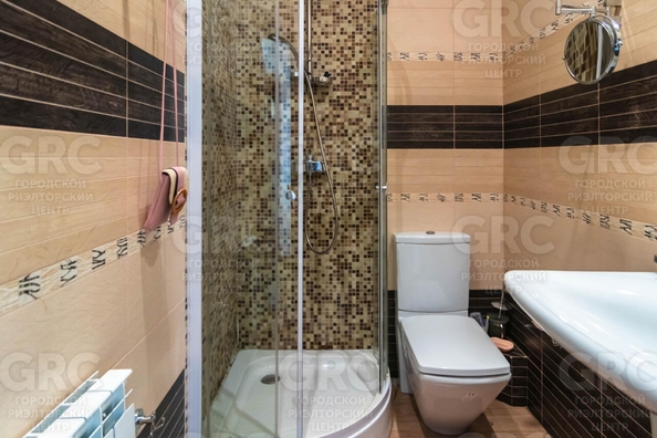 
   Продам дом, 280 м², Сочи

. Фото 25.