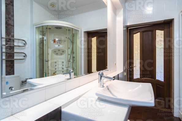 
   Продам дом, 280 м², Сочи

. Фото 29.