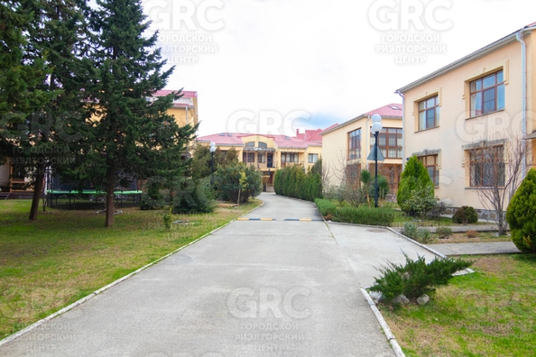 
   Продам дом, 280 м², Сочи

. Фото 32.