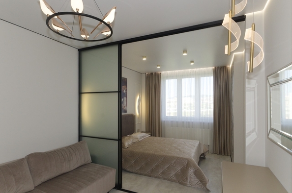 
   Продам 1-комнатную, 40 м², Крылова ул, 15к2

. Фото 1.