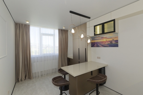 
   Продам 1-комнатную, 40 м², Крылова ул, 15к2

. Фото 11.