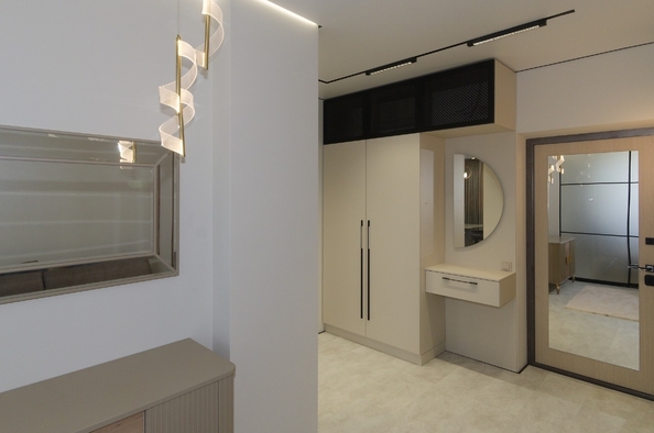 
   Продам 1-комнатную, 40 м², Крылова ул, 15к2

. Фото 19.