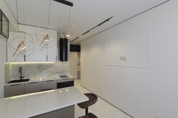 
   Продам 1-комнатную, 40 м², Крылова ул, 15к2

. Фото 23.