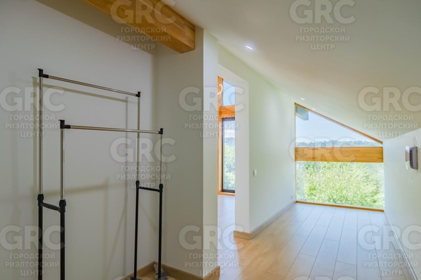 
   Продам коттедж, 280 м², Сочи

. Фото 35.
