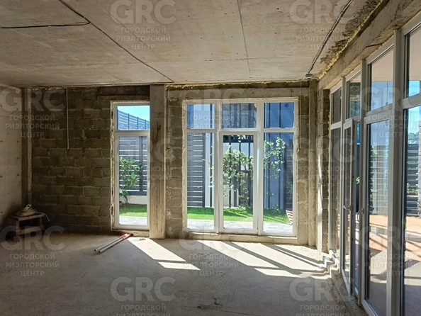 
   Продам коттедж, 165 м², Сочи

. Фото 11.