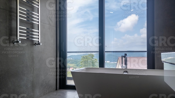 
   Продам дом, 205.8 м², Сочи

. Фото 16.