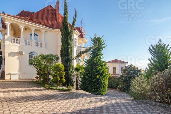 
   Продам дом, 400 м², Сочи

. Фото 11.