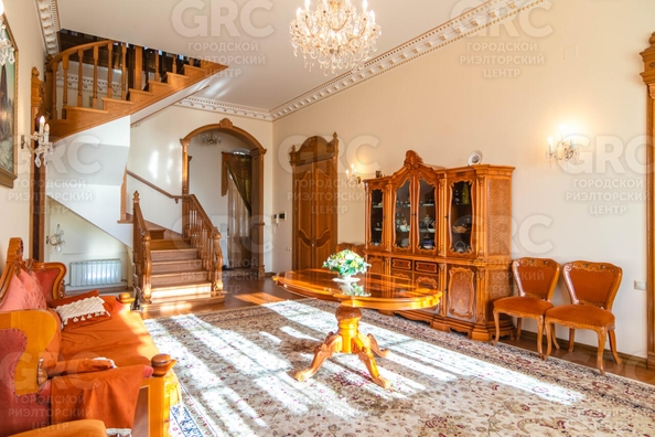 
   Продам дом, 400 м², Сочи

. Фото 15.