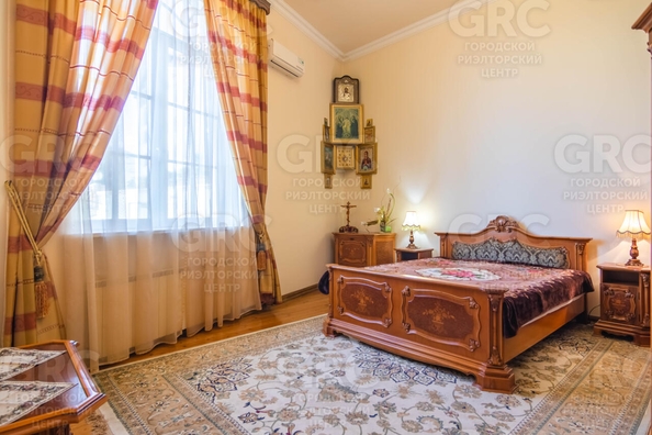 
   Продам дом, 600 м², Сочи

. Фото 16.
