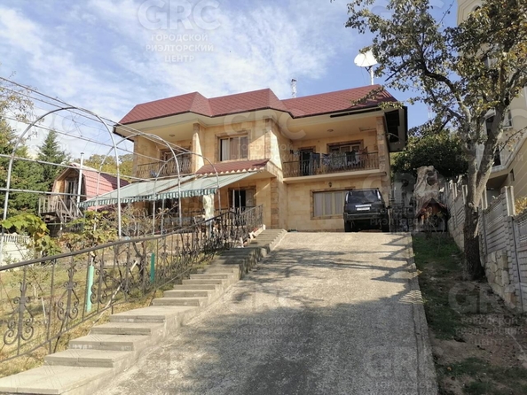
   Продам дом, 280 м², Сочи

. Фото 1.