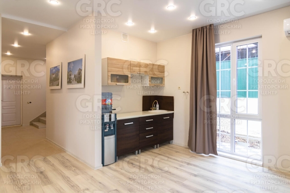 
   Продам дом, 140 м², Сочи

. Фото 7.