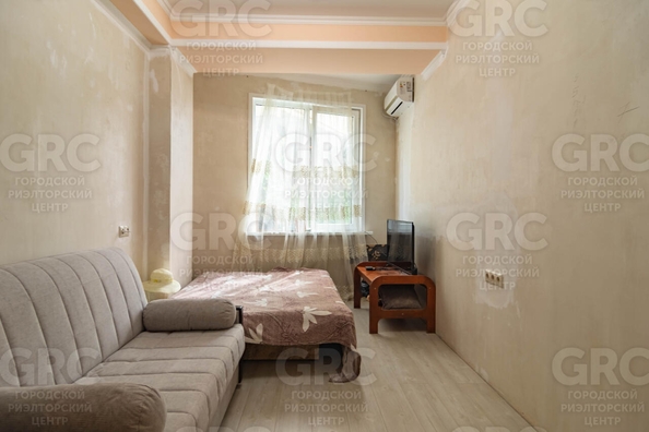 
   Продам 2-комнатную, 33.2 м², Виноградная ул, 121/6

. Фото 5.