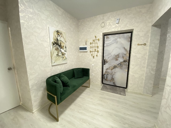 
   Продам 2-комнатную, 65 м², Позднякова ул, 2 к12

. Фото 11.