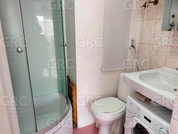 
   Продам 1-комнатную, 35 м², Виноградная ул, 76

. Фото 10.