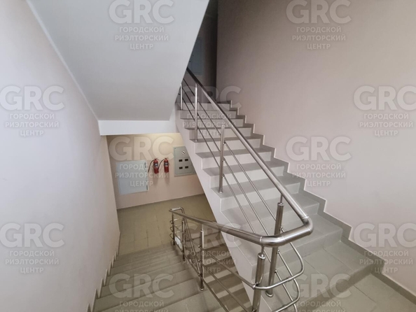 
   Продам 2-комнатную, 48 м², Курортный пр-кт, 100/8Б

. Фото 9.