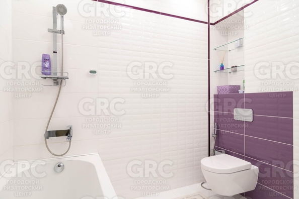 
   Продам 3-комнатную, 75.1 м², Курортный пр-кт, 96/5Б

. Фото 23.