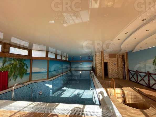 
   Продам 6-комнатную, 376 м², Курортный пр-кт, 94/27

. Фото 1.