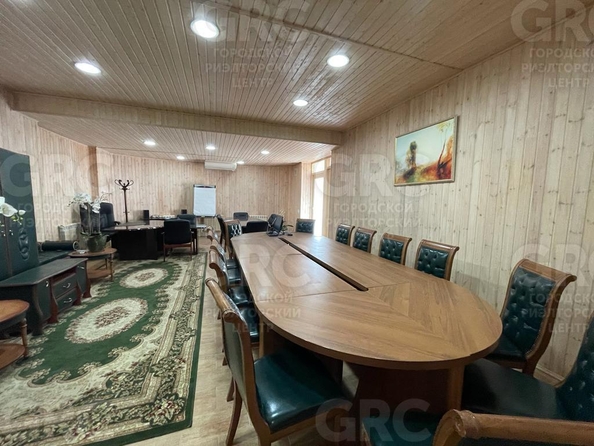 
   Продам 6-комнатную, 376 м², Курортный пр-кт, 94/27

. Фото 5.