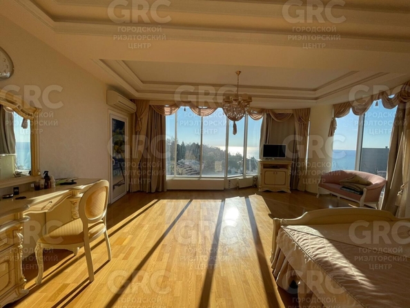 
   Продам 6-комнатную, 376 м², Курортный пр-кт, 94/27

. Фото 13.
