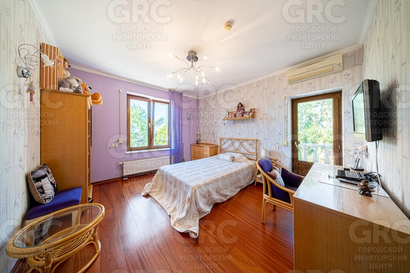 
   Продам дом, 580 м², Сочи

. Фото 8.