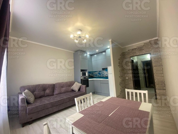 
   Продам студию, 30 м², Виноградная ул, 206

. Фото 5.
