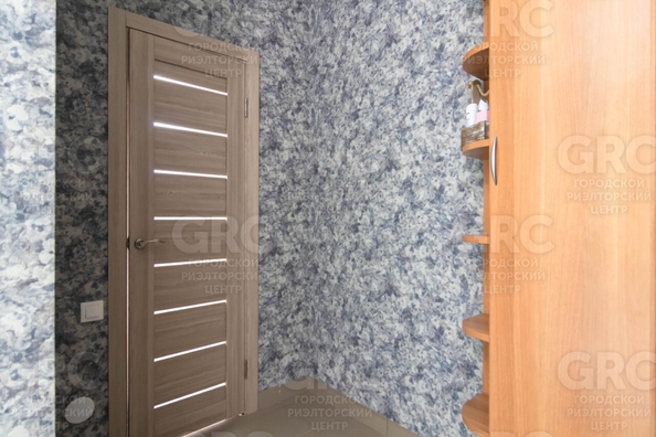 
   Продам 1-комнатную, 32 м², Виноградная ул, 121

. Фото 3.
