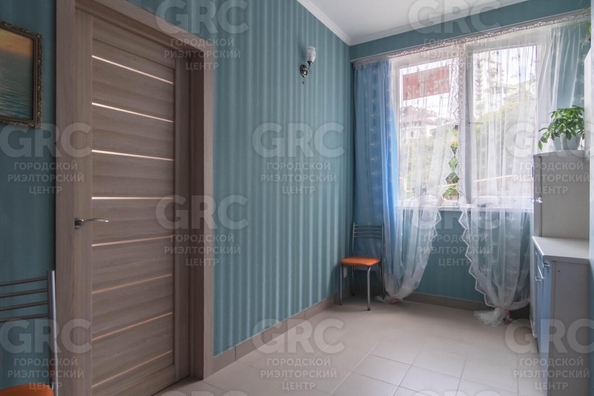
  Продается 1-комн. квартира, 32 м², Виноградная ул, д. 121
. Фото 5.