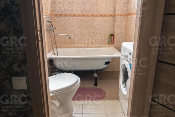 
  Продается 1-комн. квартира, 32 м², Виноградная ул, д. 121
. Фото 13.