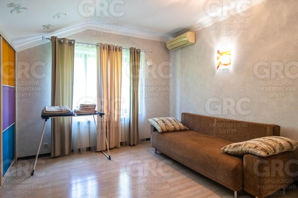 
   Продам дом, 270 м², Сочи

. Фото 31.