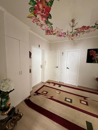
  Продается 2-комн. квартира, 77 м², Омелькова ул, д. 20к2
. Фото 8.