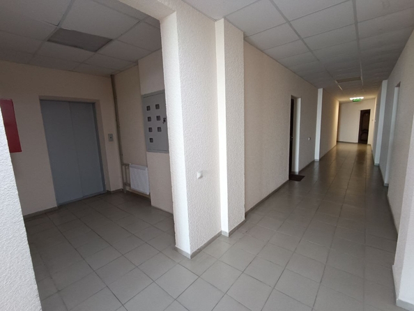 
  Продается 2-комн. квартира, 75 м², Кирова ул, д. 1
. Фото 22.