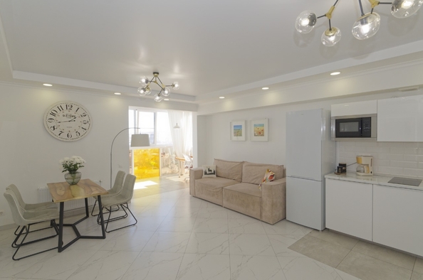 
   Продам 2-комнатную, 76 м², Ленина ул, 9

. Фото 5.