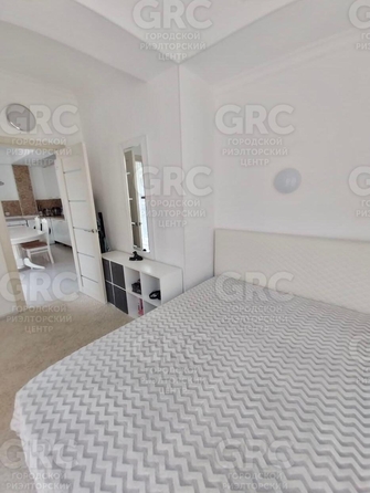 
  Продается 3-комн. квартира, 55.4 м², Учительская ул, д. 33
. Фото 3.