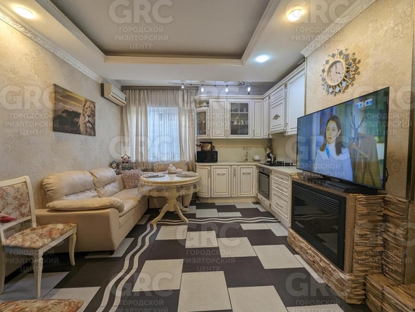
  Продается 2-комн. квартира, 52 м², Голенева ул, д. 17/5
. Фото 9.