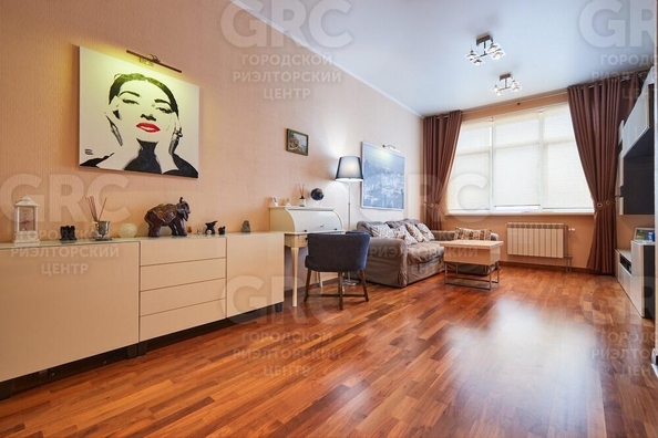 
  Продается 2-комн. квартира, 62 м², Воровского ул, д. 41
. Фото 3.