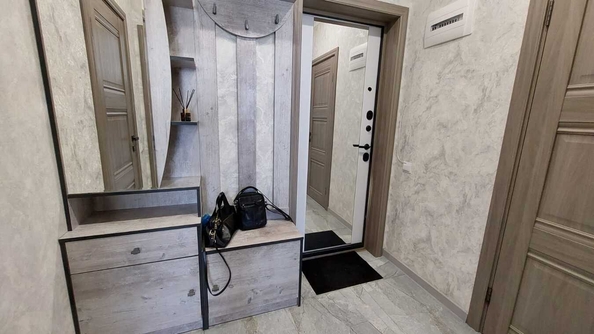 
  Продается 1-комн. квартира, 45 м², Ленина ул, д. 180Ак14
. Фото 9.