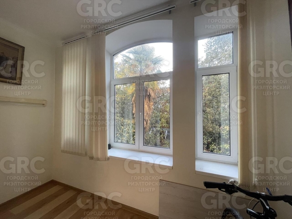
  Продается 2-комн. квартира, 60 м², Конституции СССР ул, д. 22
. Фото 30.