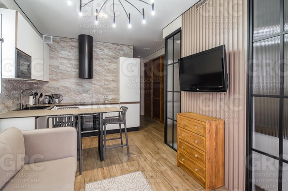 
   Продам 1-комнатную, 30 м², Донская ул, 108А

. Фото 6.