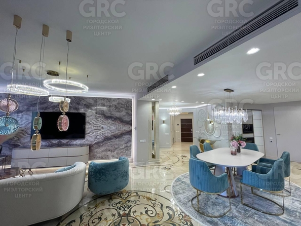 
  Продается 3-комн. квартира, 185 м², Морской пер, д. 1/1
. Фото 10.